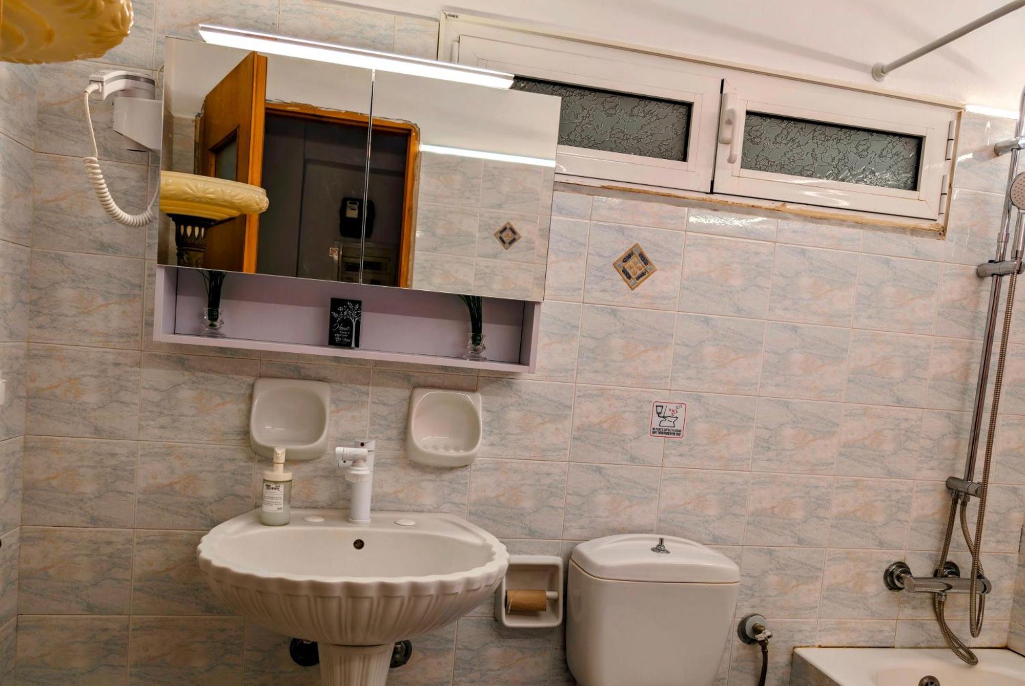 Lazarus Apartments Μονεμβασιά Εξωτερικό φωτογραφία